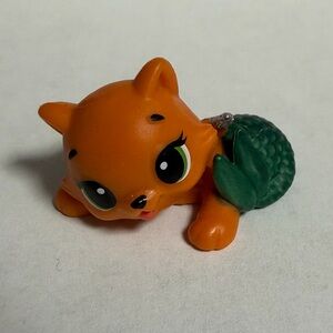 Spin Master Hatchimals Colleggtibles Mermal Magic Season 5 Orange Mer-Kittycan